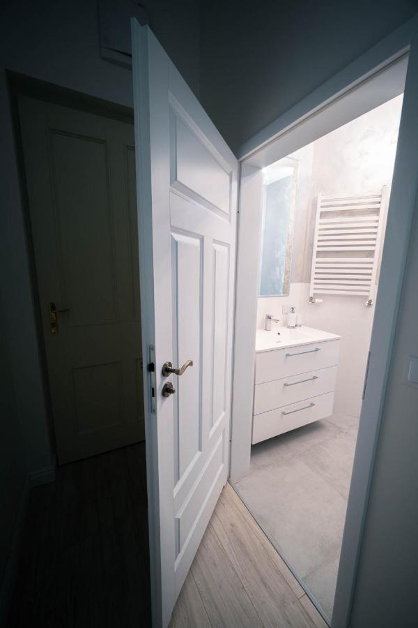 Apartament Grey Pearl Downtown Apartment Warsaw Exterior photo
